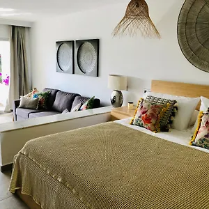 Apartment Miraflores, Luxury Suite,, La Cala De Mijas